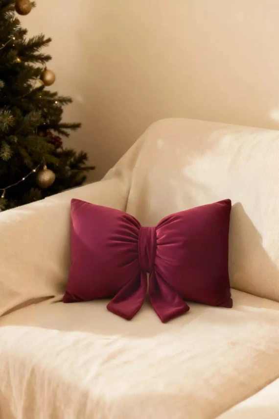 Cojín de Navidad Cocard Spod Igły i Nitki - cojín de terciopelo granate, certificado Oeko-Tex