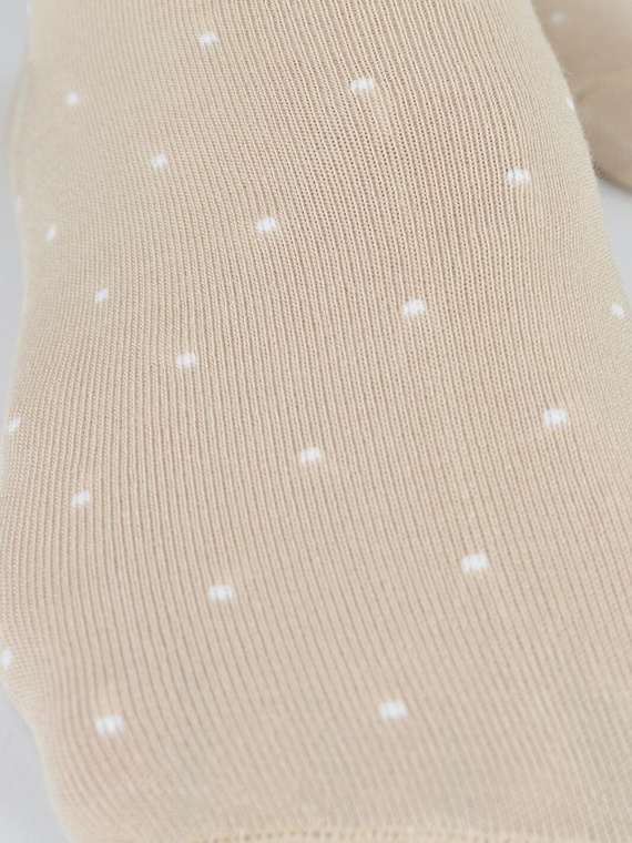 Calcetines invisibles mujer Noviti ST077 – modal, lunares, costuras planas beige