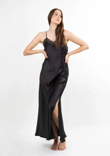 Rut satén slip largo negro Dkaren | elegante strapless noche slip