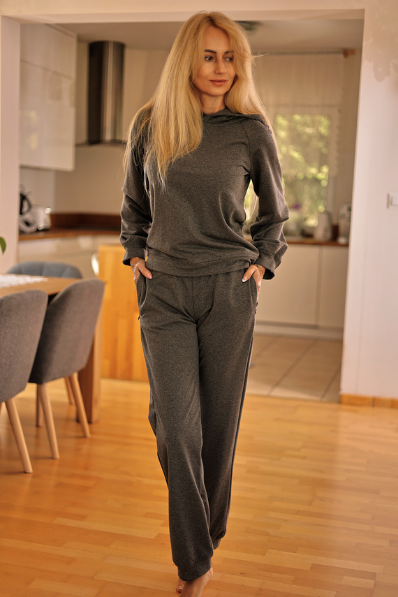 Chándal de mujer Brav Mirale | Cómodo conjunto de algodón | Producción polaca - gris