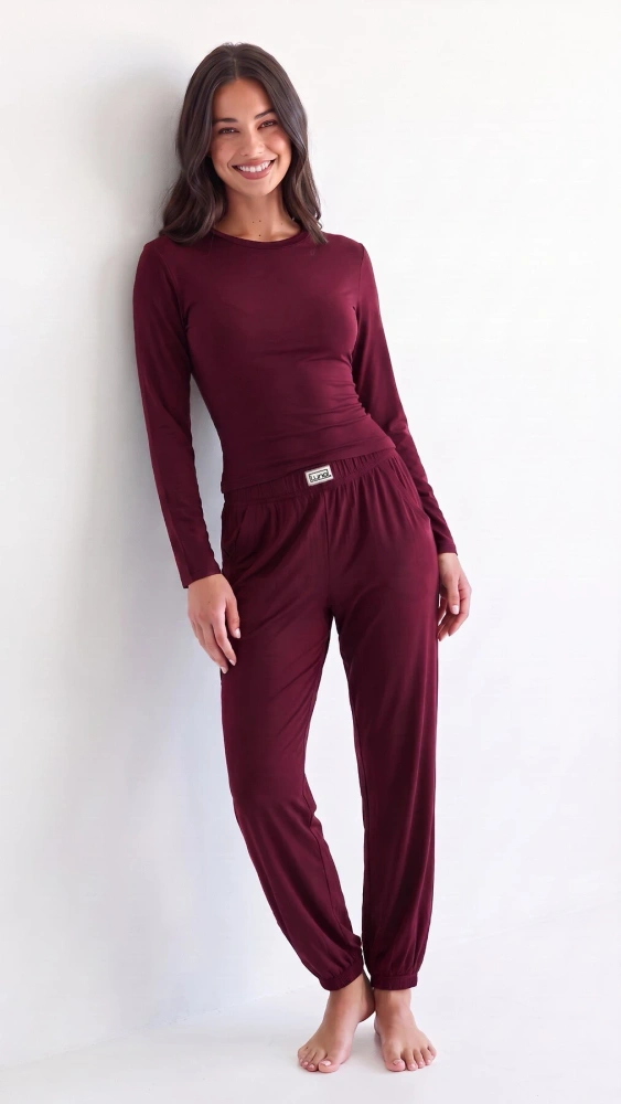 Pijama de mujer Luna 1318 de viscosa 95%, manga larga, pantalones con puños - berenjena