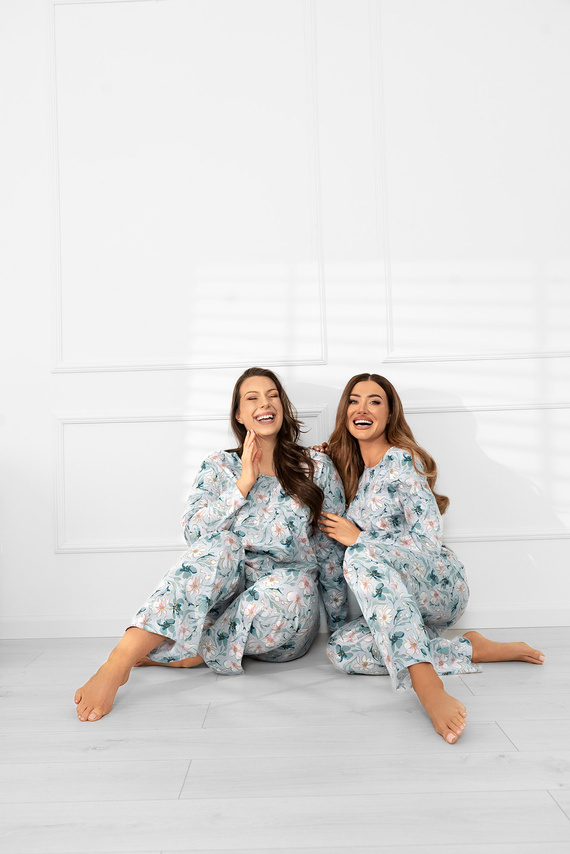 Pijama de mujer Sequoia - algodón, manga larga y pantalón, estampado floralModa Italiana