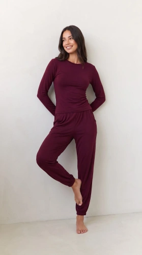 Pijama de mujer Luna 1318 de viscosa 95%, manga larga, pantalones con puños - berenjena