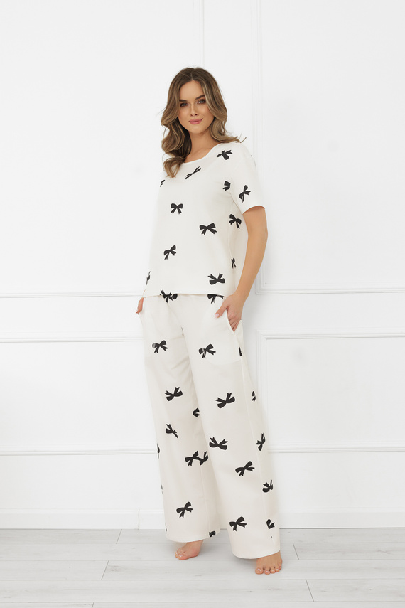 Pijama de señora Figaro - crudo, algodón, manga corta + pantalón largo Moda Italiana