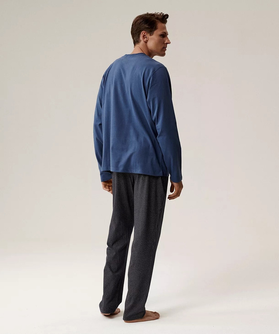 Pijama de hombre NMP-389 Atlantic - algodón azul, manga larga, elegante conjunto para las noches frías