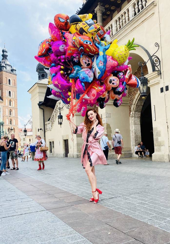 929 Kleoree Albornoz de señora De Lafense - rosa