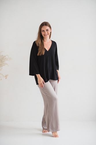 Mamafullness Blusa de embarazada para lactancia Milk&Love negra- viscosa, manga 3/4, oversize