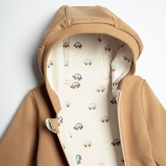 Pijama de chándal 222271 Olo Nicol color caramelo con capucha, forro y botitas