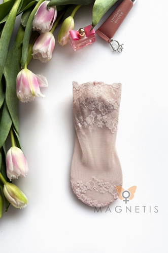 Calcetines de encaje para mujer Magnetis GC-251134 con motivo floral y suela de algodón light pink