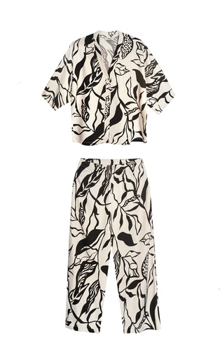 Pijama de mujer Mefemi Aurora PS63 100% viscosa con abertura y manga 3/4