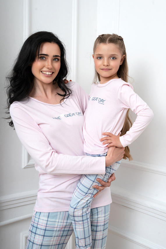 Pijama de manga larga y pantalón largo Glamour Ladies Italian Fashion - rosa/estampado