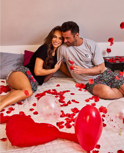 326/206 Pijama de hombre Cornette Love Symbols - Algodón | Manga corta + Pantalones cortos | Comodidad y estilo | Perfecto para San Valentín