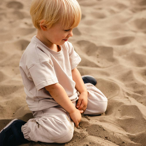 Simply Comfy Pantalones de chándal para niños Eevi beige - 100% algodón, con bolsillos