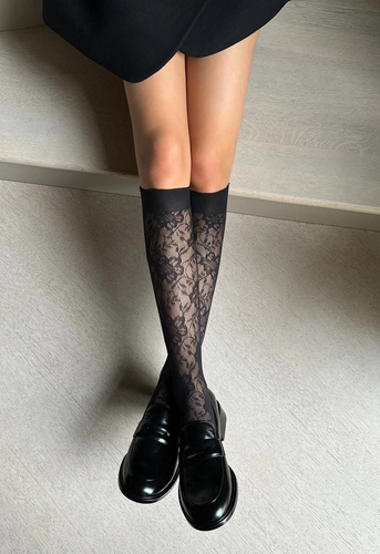 Medias hasta la rodilla Bellarosa Veneziana nero - caladas, florales, ultraligeras y elegantes, máximo confort sin presiones