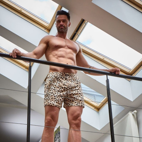 001/181 011/181 Calzoncillos bóxer Cornette Classic para hombre - Estampado leopardo | Comodidad y estilo