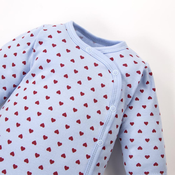 Body bebé Love Eevi azul con corazones 100% algodón, apertura completa