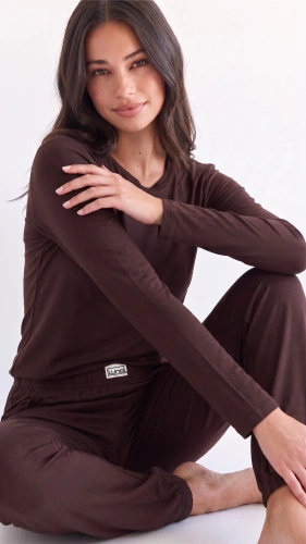 Pijama de mujer Luna 1318 de viscosa 95%, manga larga, pantalones con puños - color chocolate