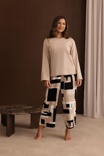 Pijama de mujer Regina 4021 algodón y viscosa 7/8 cómoda y holgada beige
