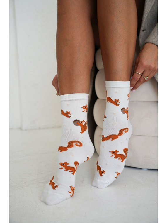 Calcetines de mujer Milena 0200-268 de algodón acanalados letra S color ecru