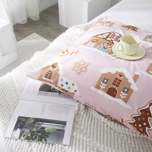Gingerhouse Navidad microsatin ropa de cama casas de pan de jengibre rosa I25 Spod Igły i Nitki - suave, lisa y duradera