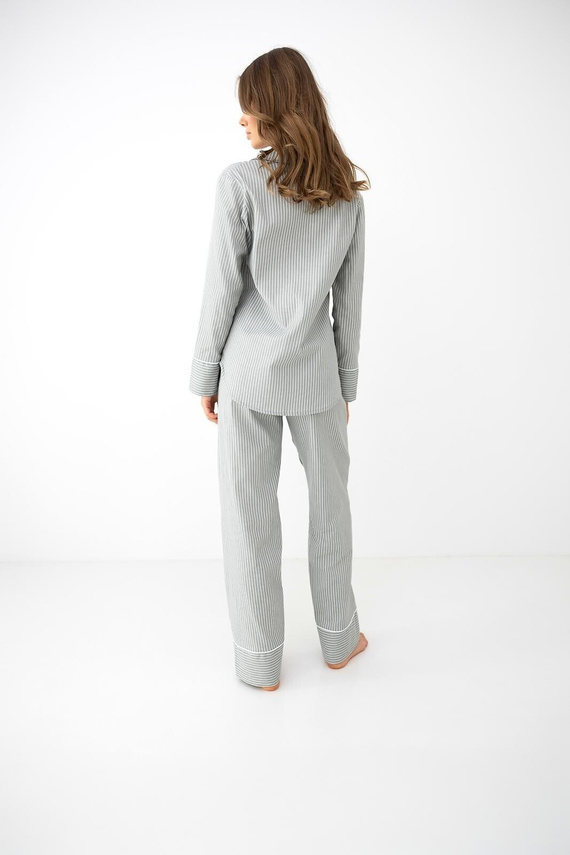 Sensis Imani pijama de mujer de algodón gris con botones y finas rayas