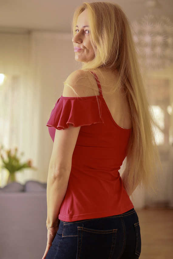 Vera Blusa de mujer Mirale - hombro abierto, volante, viscosa - rojo