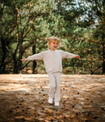 Leggings para niños Simply Comfy Eevi beige - 100% algodón, cómodos y con estilo