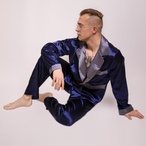 939 Pijama de satén para hombre - azul marino