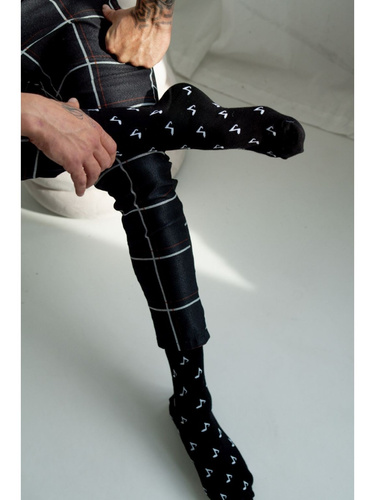 0125.077 Notes - calcetines de hombre Milena con motivo de notas, negro