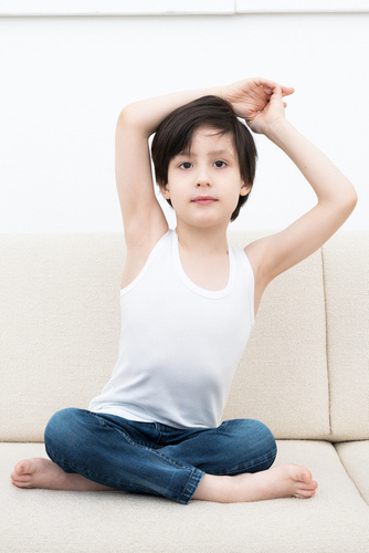 Chaleco Tomi para chicos, hombro ancho Italian Fashion- blanco