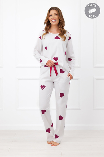 Italian Fashion Kioga Pijama mujer Mega Soft larga ecru con corazones burdeos