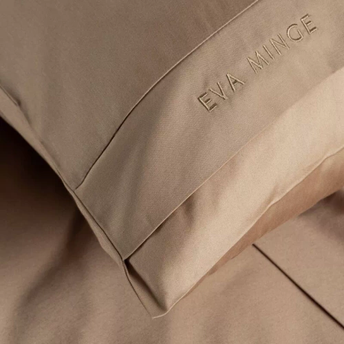 1E Elegante ropa de cama de satén Eva Minge Eurofirany marrón claro | macrosatin 100% algodón